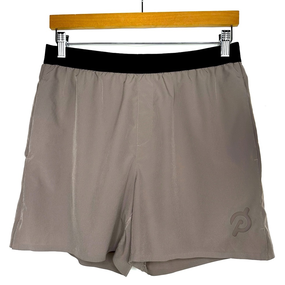 Peloton Men’s Output 5” Lined Climb Shorts Light Brown Tan Athletic Workout Sz M
